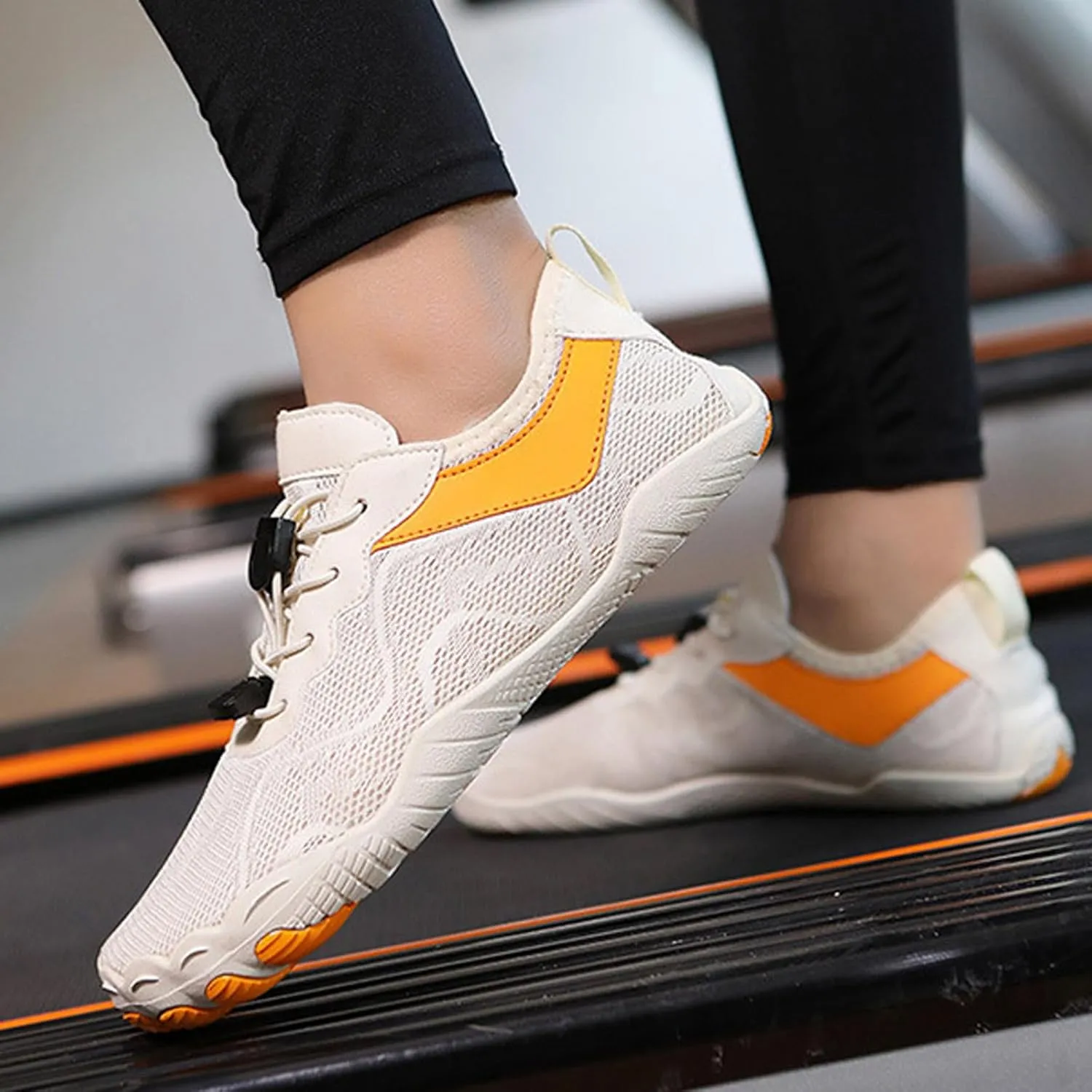Athletic Fashion Sneakers for Men Lightweight Breathable Slip On Running Shoe Men's Breathable Barefoot Shoes