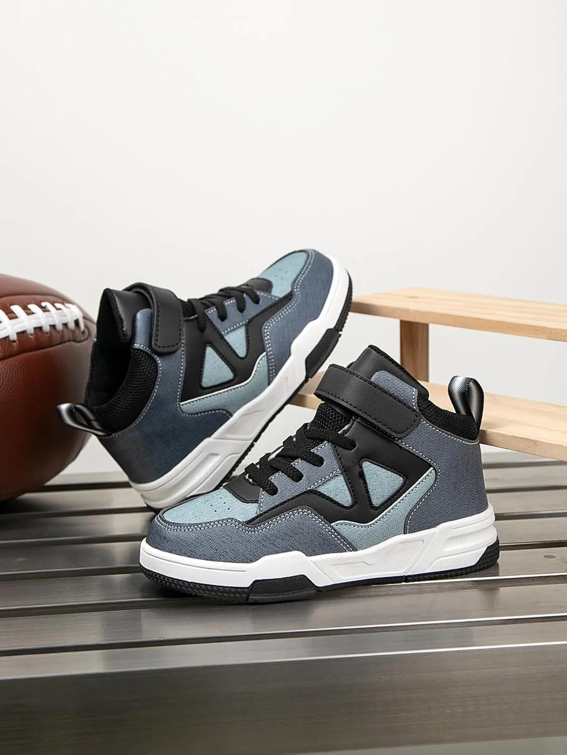 Boys Girls Outdoor Indoor Board Shoes with Leather Upper, Breathable and Comfortable with Soft Padded Neck, Fashionable Retro Street Style, Basketball Shoes Suitable for All Seasons