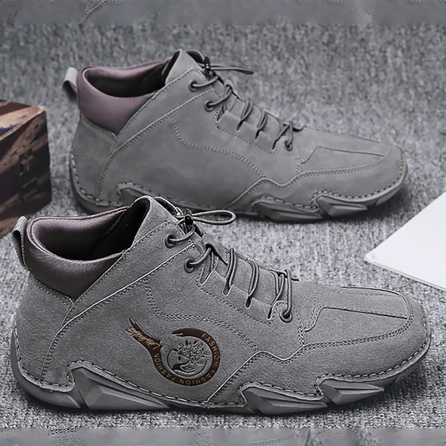 Breathable & Comfortable Sneaker New Spring and Men's Suede Korean High Top Short Boots Shoe