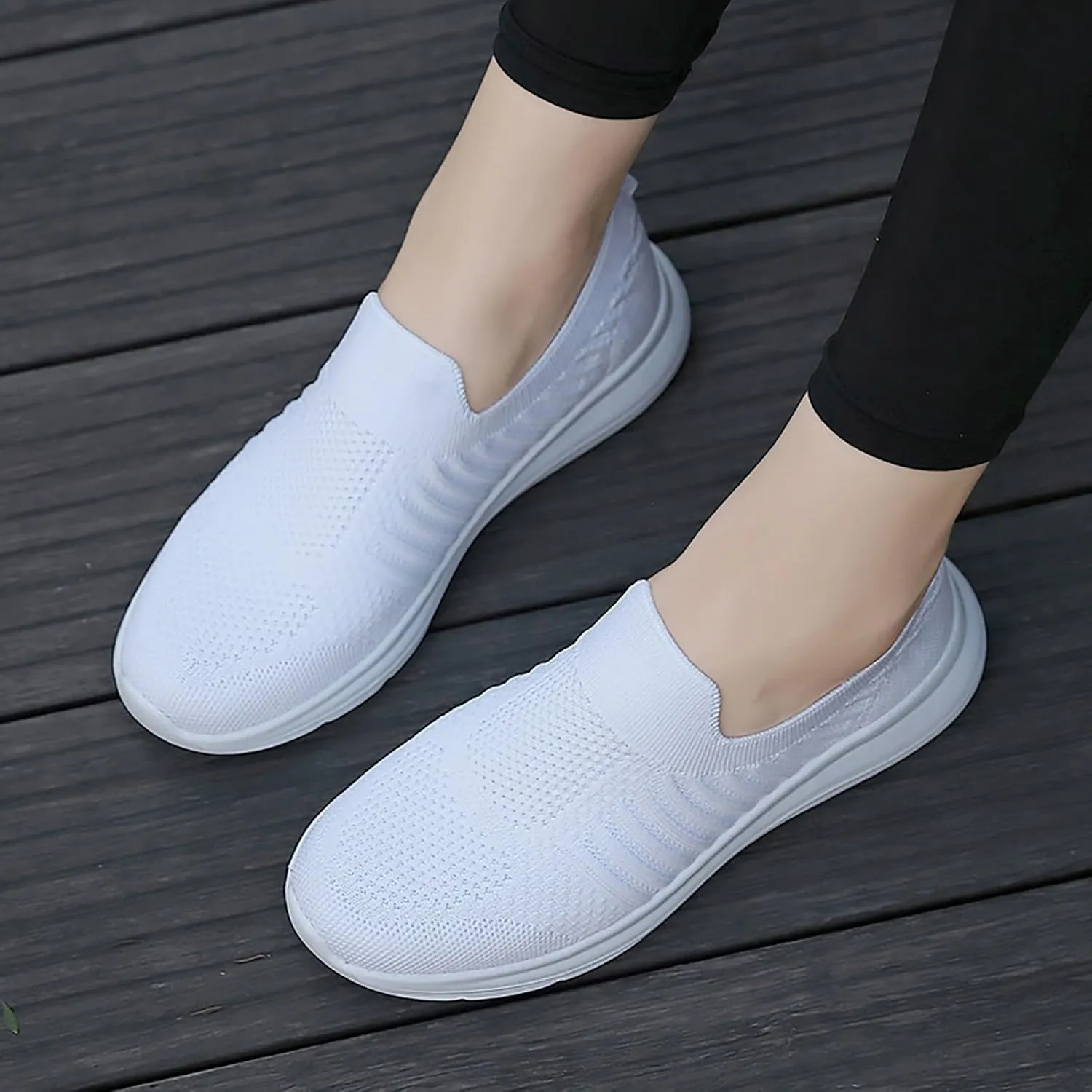 Casual Boat Shoes for Women Slip On Air Cushioned Classic Comfort Flat Fashion Tennis Sneakers Non Slip Walking Sports Breathable Comfortable Lightweight Jogging Shoes for Gym Travel