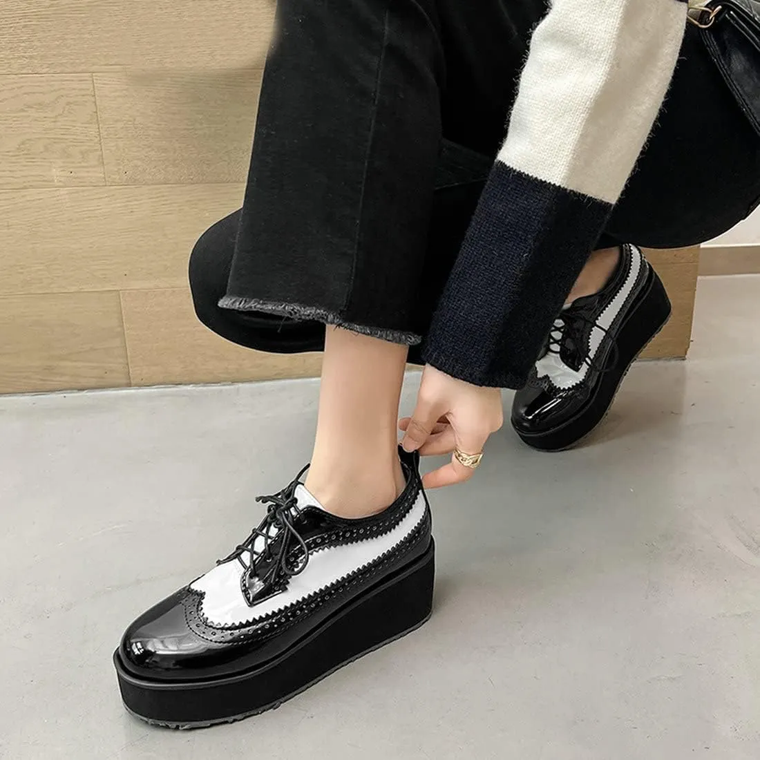 ClassicSter Women's Platform Lace Up Patent Leather Wingtips Round Toe Casual Oxford Shoes Brogues