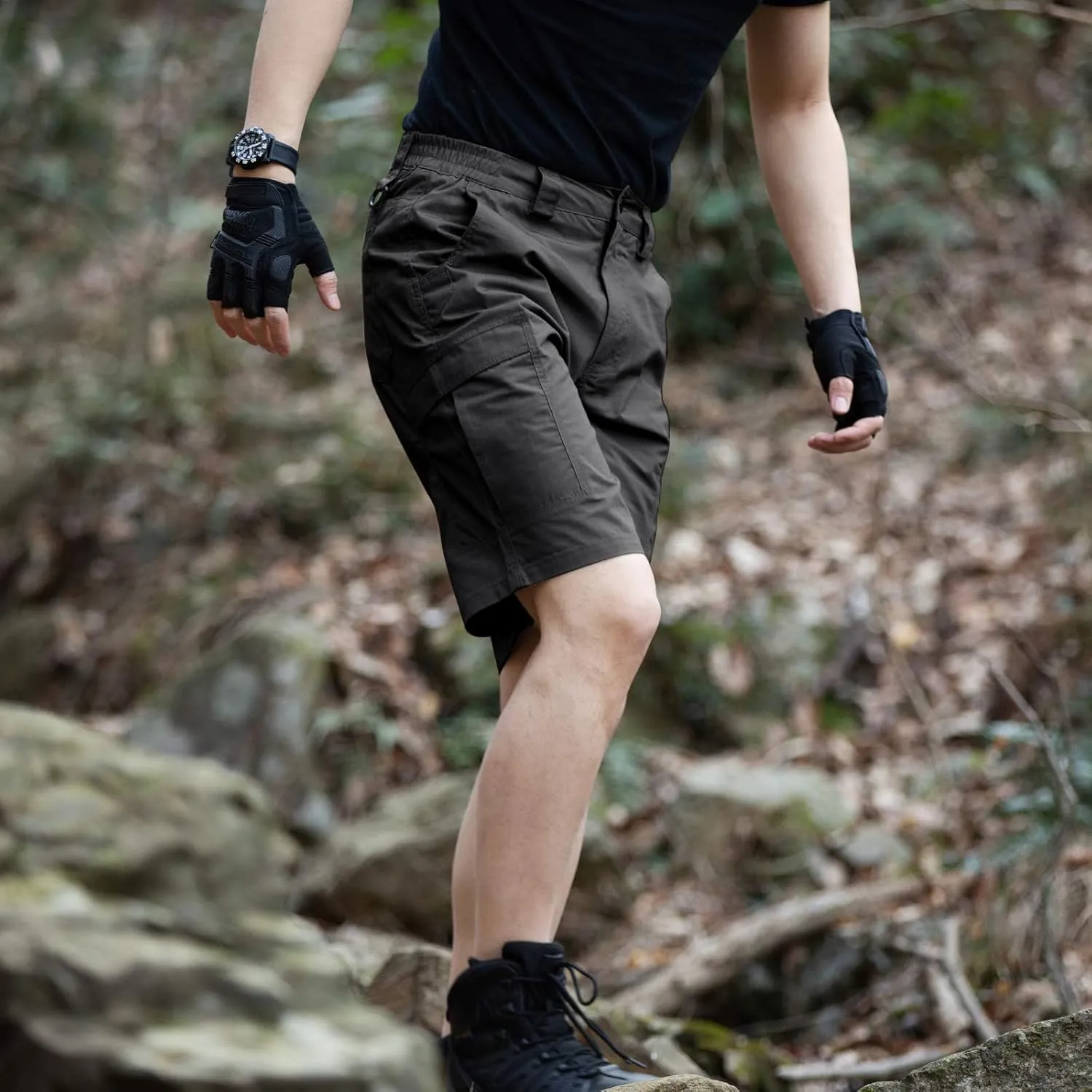 FREE SOLDIER Men's Water Resistant Tactical Hiking Shorts Relaxed Fit Work Cargo Shorts