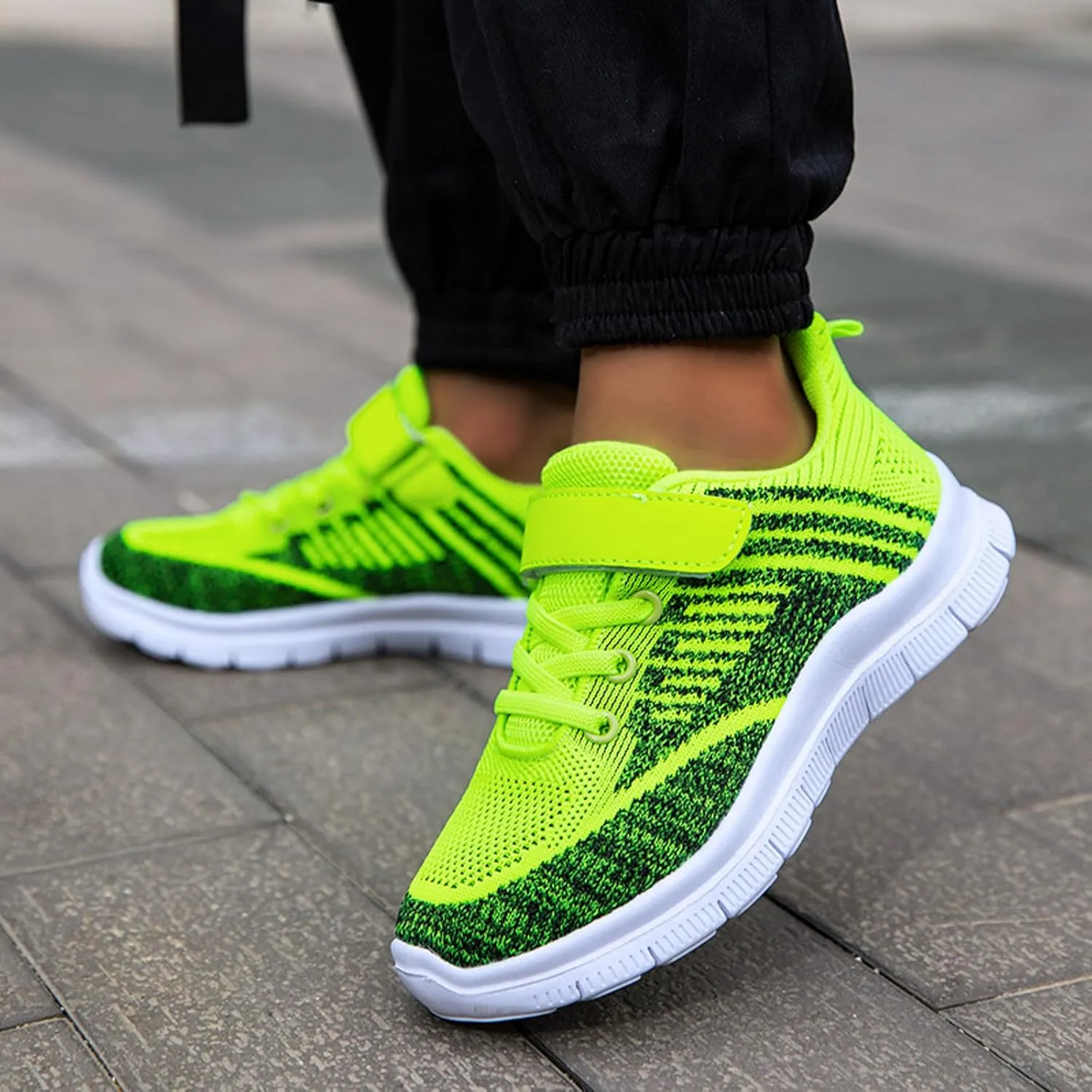 Kids Tennis Shoes for Boys Girls Lightweight Breathable Sneakers Running Athletic Shoes Slip On Fashion Running Sneakers