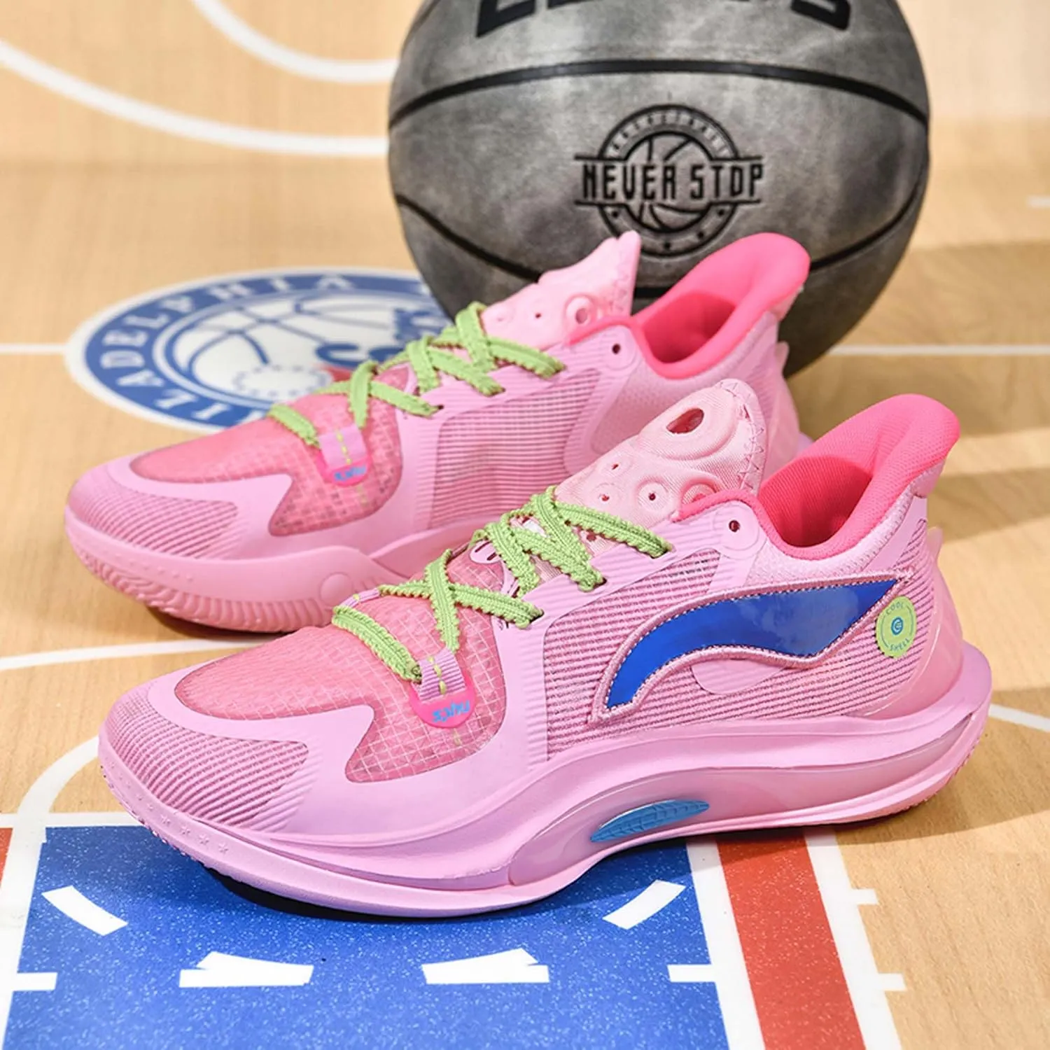 Men's Basketball Shoes Breathable Mesh Sports Running Outdoor Training Athletic Shoes Non-Slip Cushioning Fitness Tennis Shoes Comfortable Casual Walking Sports Men's Shoes