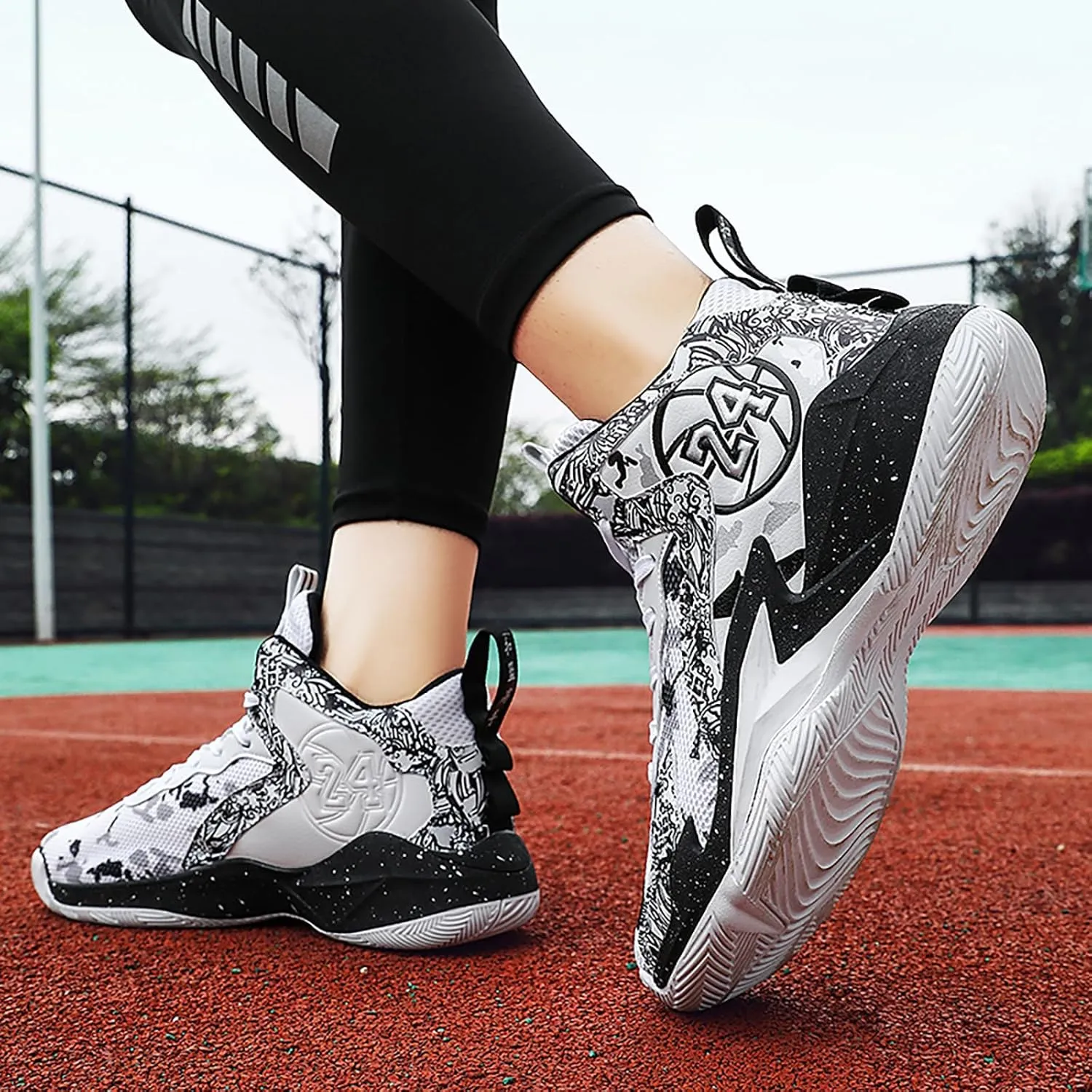 Men's Basketball Shoes No-Slip Breathable Outdoor Shoes Women's Fashion Graffiti Training Shoes