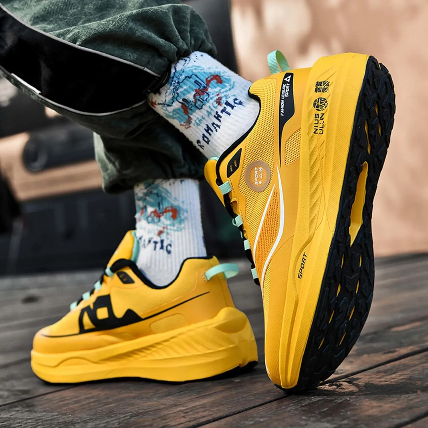 Men's Breathable Running Shoes Fashion Sneakers Women's Outdoor Anti-Slip Cushion Training Jogging Tennis Fitness Shoes Fashion Basketball Shoes