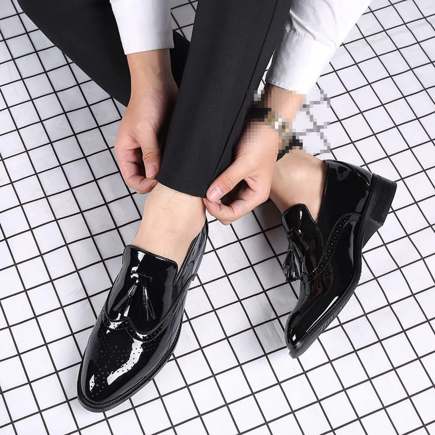 Mens Brogues Classic Oxfords Dress Shoes Formal Business Brogues Driving Loafers with Tassel