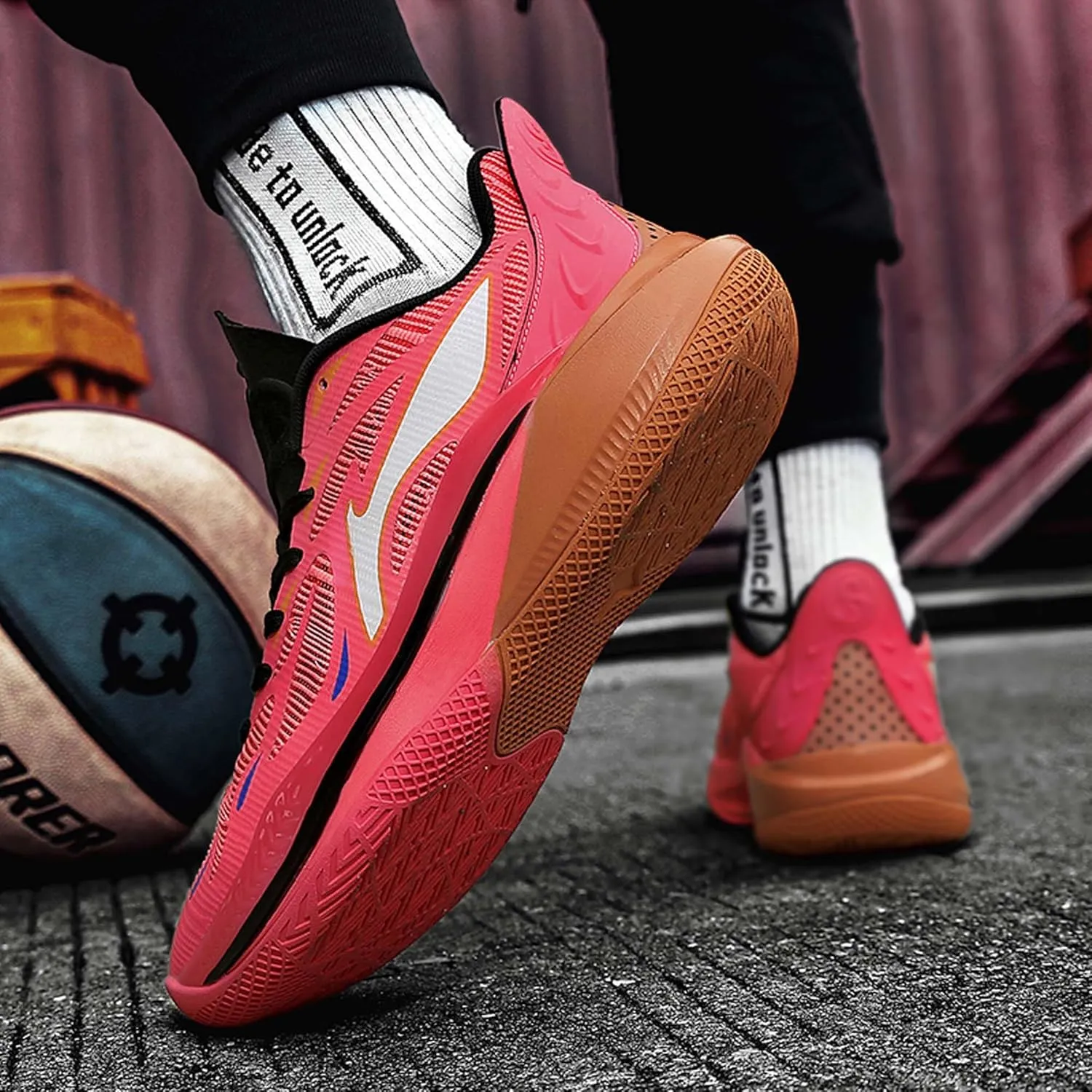Men's Fashion Basketball Shoes Fashion Sneakers Breathable Mesh Casual Athletic Walking Shoes Non-Slip Wearable Training Sports Running Shoes