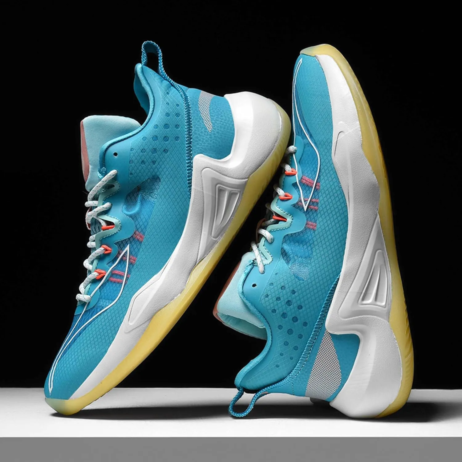 Men's Fashion Basketball Shoes Non-Slip Breathable Running Sneakers Outdoor Casual Sports Walking Shoes Street Personalized Trend Basketball Sneakers