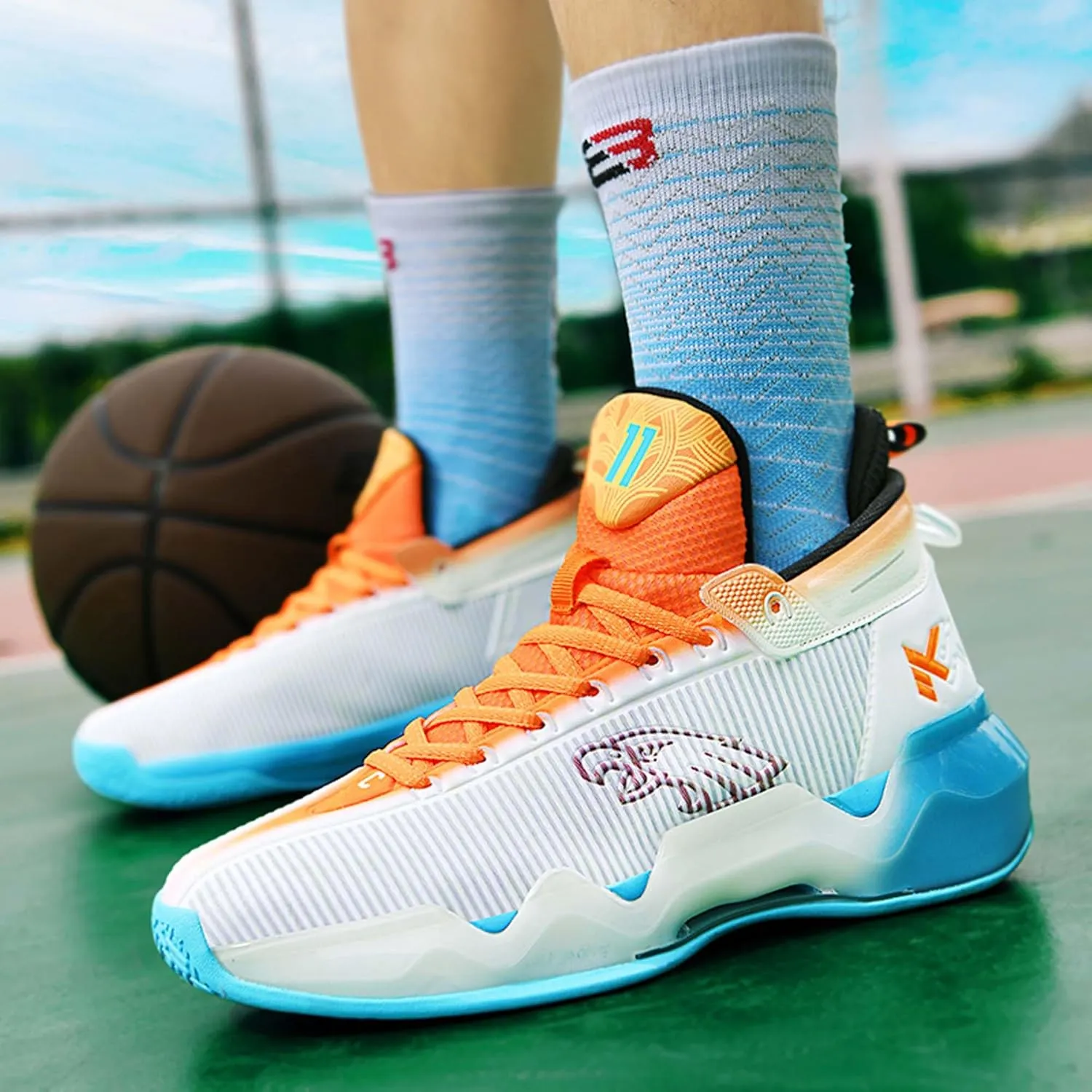 Men's Fluorescent Basketball Shoes Fashion Sneakers Indoor and Outdoor Basketball Game Training Shoes Women's Outdoor Fitness Running Shoes Men's High Top Basketball Shoes