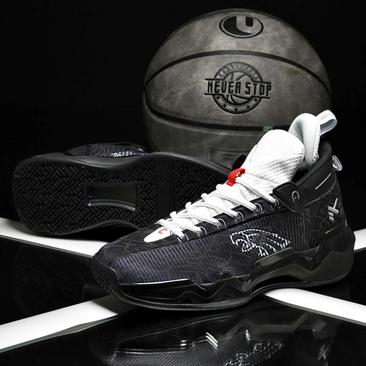 Men's Fluorescent Basketball Shoes Fashion Sneakers Indoor and Outdoor Basketball Game Training Shoes Women's Outdoor Fitness Running Shoes Men's High Top Basketball Shoes