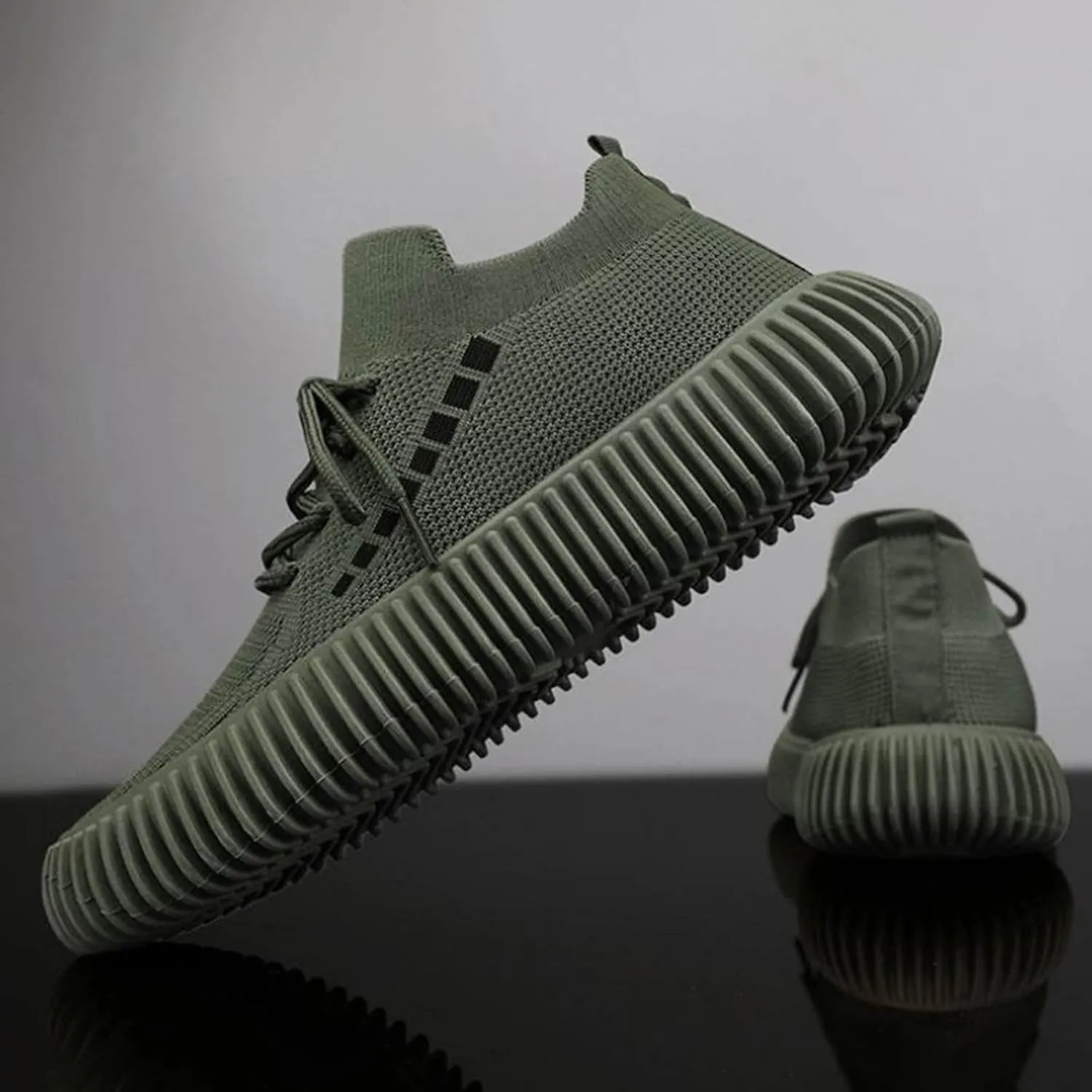 Men's Lace Up Memory Foam Sneakers Breathable Casual Comfortable Walking Sneaker Arch Support Plantar Fasciitis