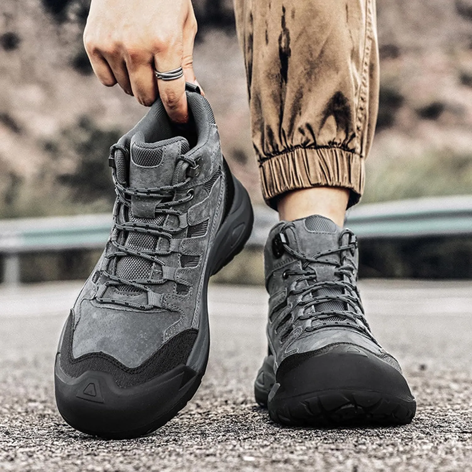 Men's Leather Suede Waterproof Hiking Ankle Boots Fall Winter Breathable Non-Slip Round Toe Lace-up Lug Sole Outdoor Chukka Boots for Walking Working Daily Wear