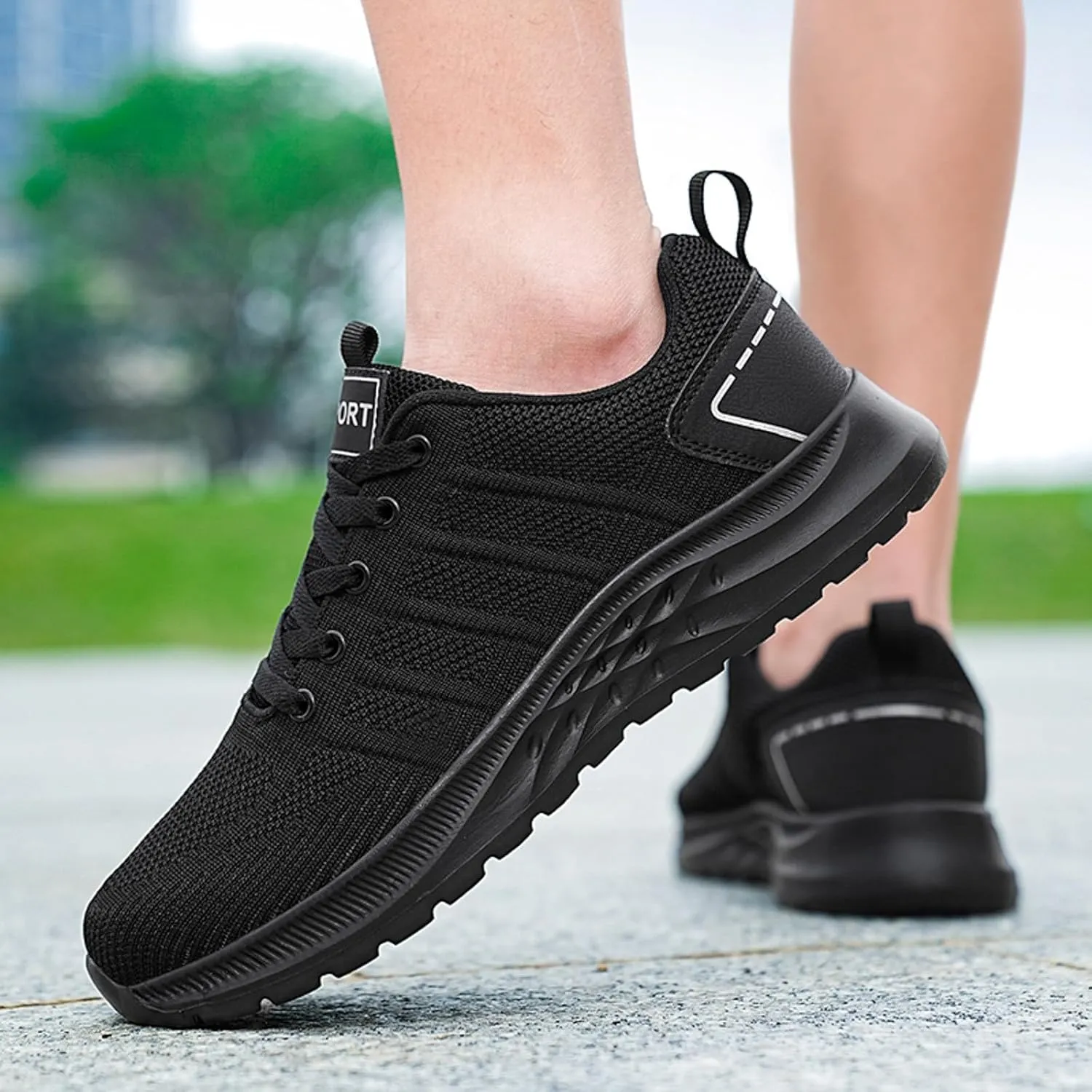 Men's Non Slip Barefoot Minimalist Shoes Lace Up Lightweight Breathable Fashion Sneaker Non Slip Walking Shoes