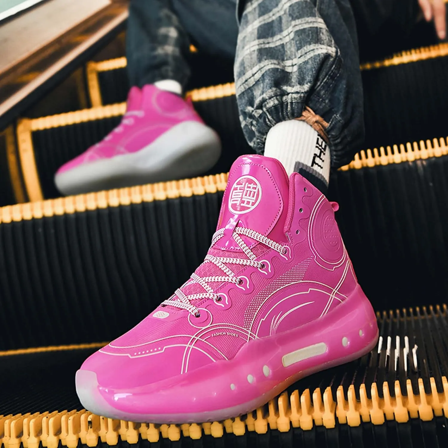 Men's Professional High Top Basketball Shoes Outdoor Anti-Slip Cushioning Teenage Sports Running Training Shoes Women's Fashion Sports Basketball Shoes Casual Walking Sports Men's/Women's Shoes