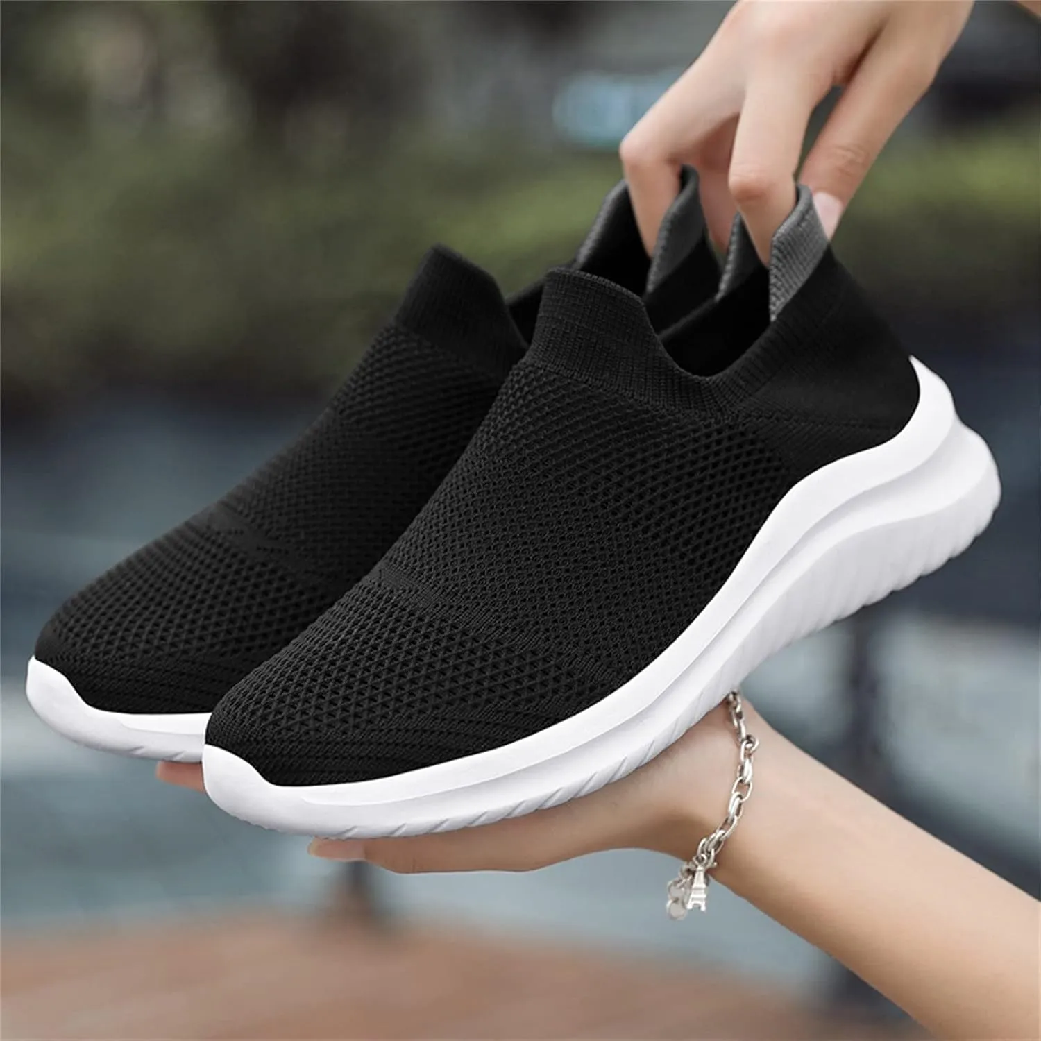 Men's Slip Shoes Sports Lace-up Breathable Casual Shoes Lightweight Versatile Fashion Men's