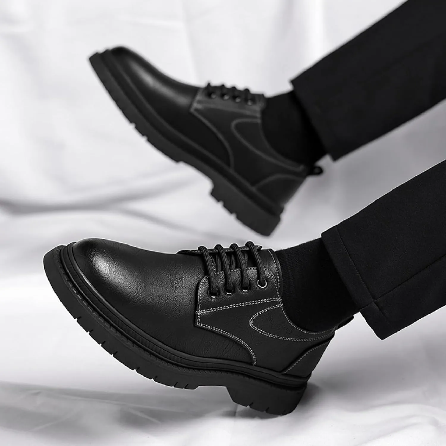 Men's Soft Leather Low Heel Lace Up Oxfords Classic Comfort Round Toe Low-Top Lug Soft Bottom Business Dress Derby Shoes Breathable Anti-Slip Work Office Casual Shoes