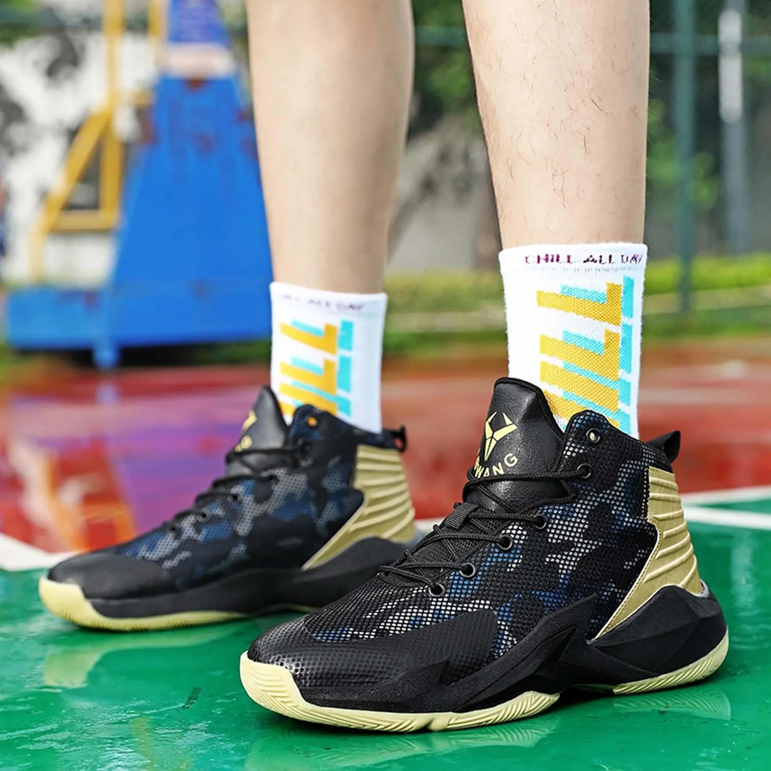Men's Women's Fashion Basketball Shoes Lightweight High Top Sneakers Teenagers School Training Non-Slip Running Shoes Outdoor Casual Walking Shoes