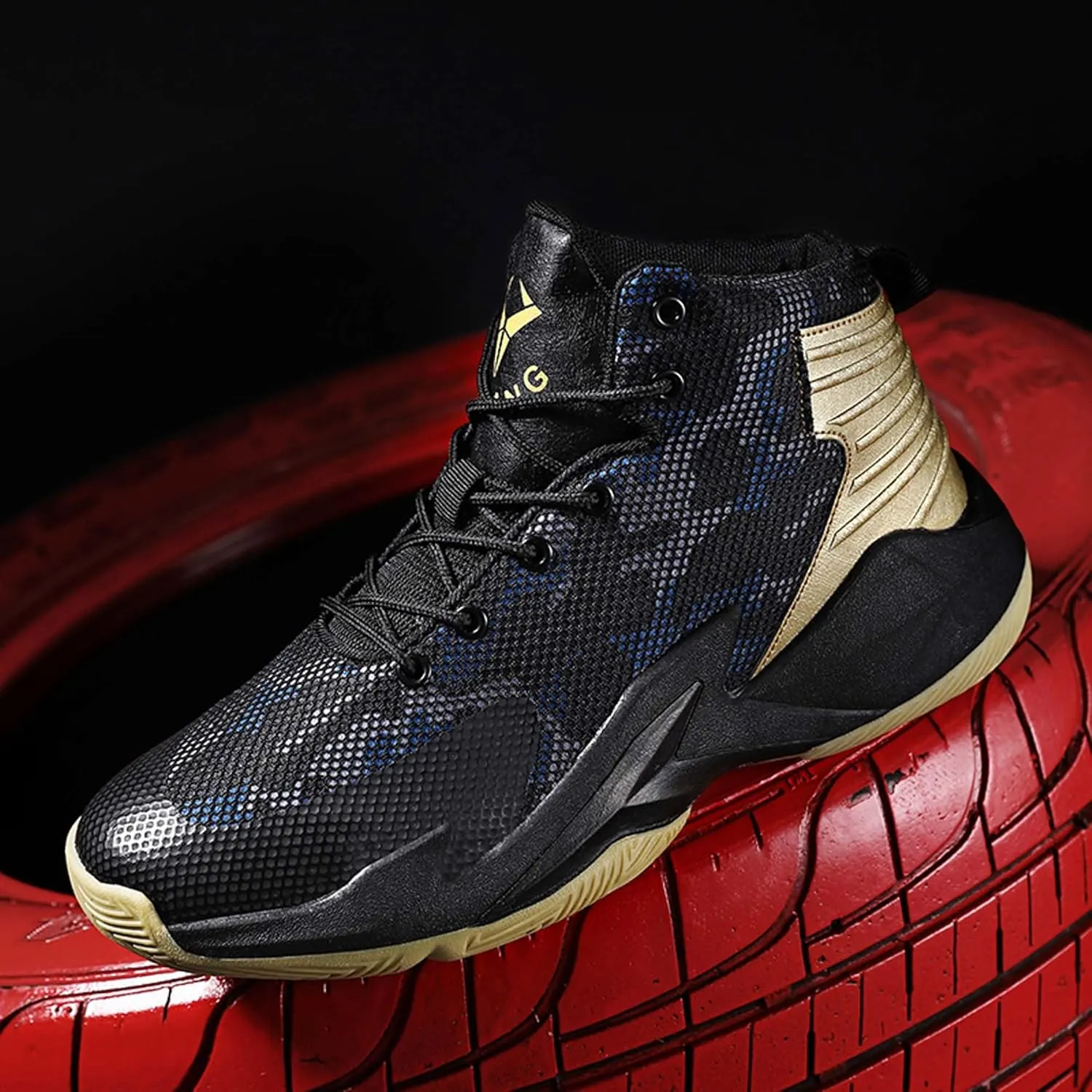 Men's Women's Fashion Basketball Shoes Lightweight High Top Sneakers Teenagers School Training Non-Slip Running Shoes Outdoor Casual Walking Shoes