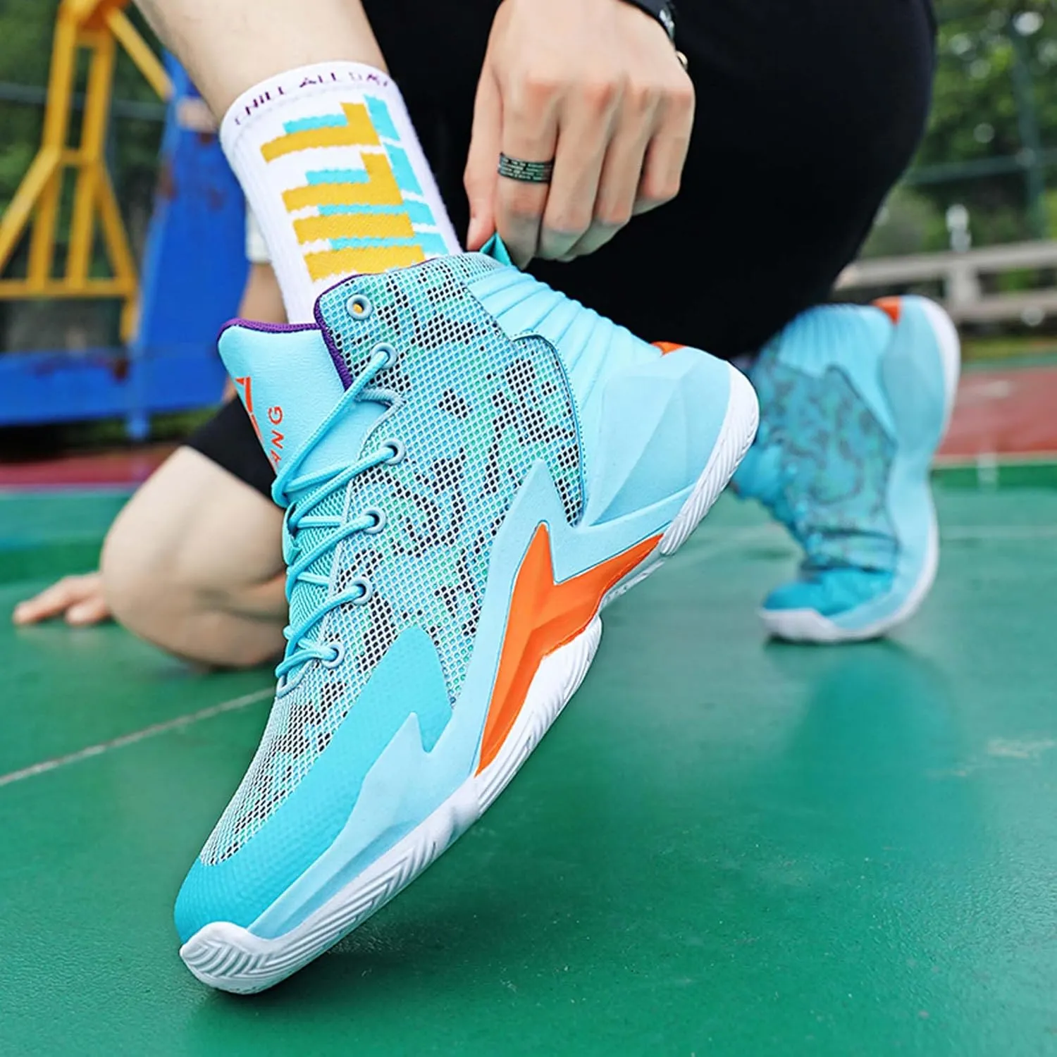 Men's Women's Fashion Basketball Shoes Lightweight High Top Sneakers Teenagers School Training Non-Slip Running Shoes Outdoor Casual Walking Shoes