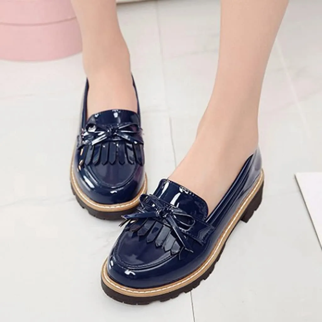 MIOKE Women's Classic Tassel Flat Oxford Shoes Patent Leather Slip On Low Heel Bow Tie School Penny Loafers