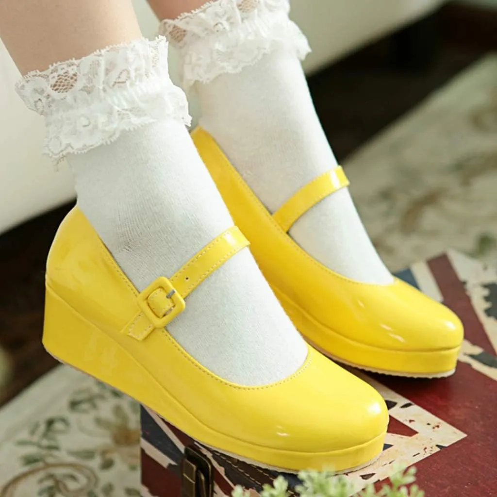 MIOKE Women's Round Toe Mary Jane Wedge Pumps Patent Leather Buckle Strap Chunky Mid Heel Retro Dress Shoes