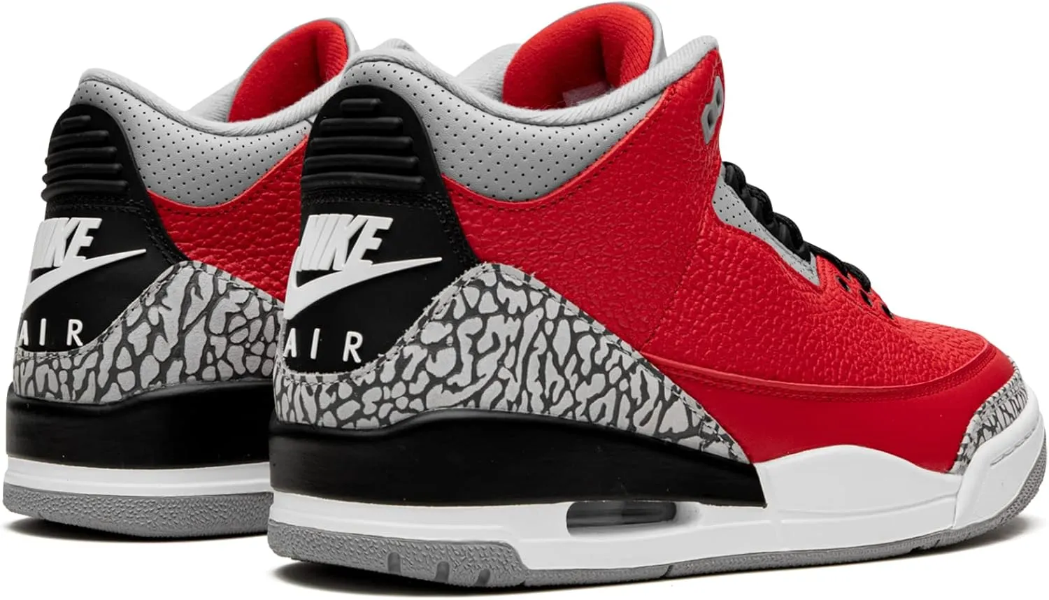 Nike Mens Air Jordan 3 Retro Basketball Shoes