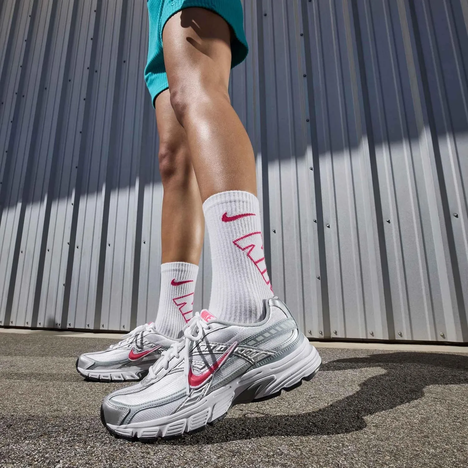 NIKE Women's Sneakers Trail Running Shoes