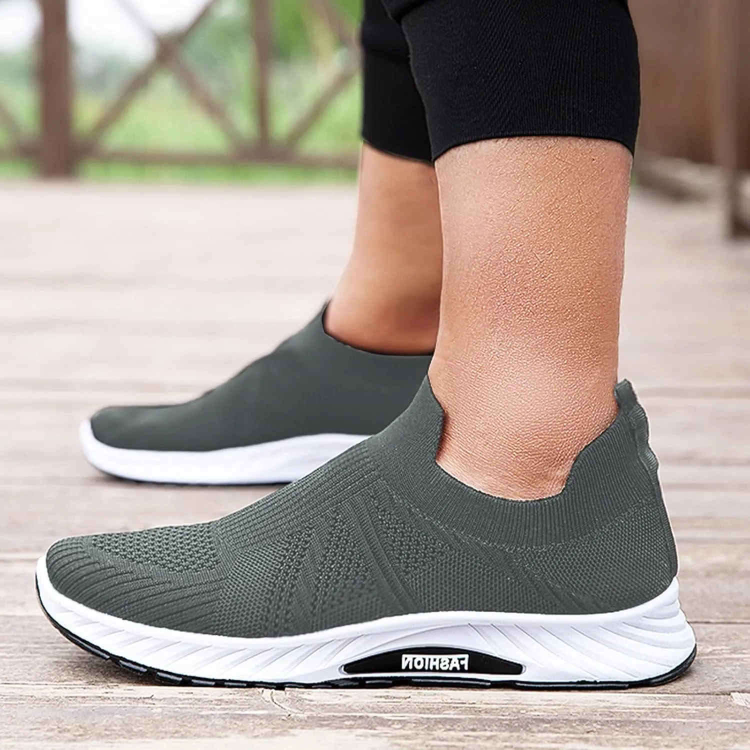 Sneakers Business Breathable Wedges Slip on Men's Fashion Casual Outdoor Breathable Leisure Shoes Men's