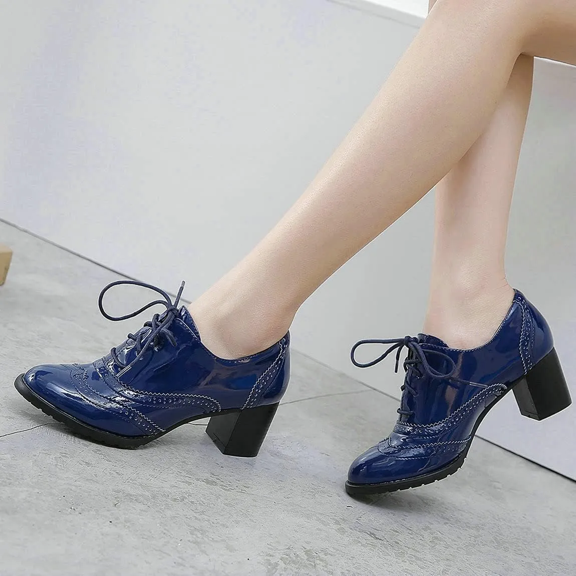 Trendenzy Womens Lace Up Wingtip Oxford Shoes Vintage Chunky Loafers Patent Block Heel Pump