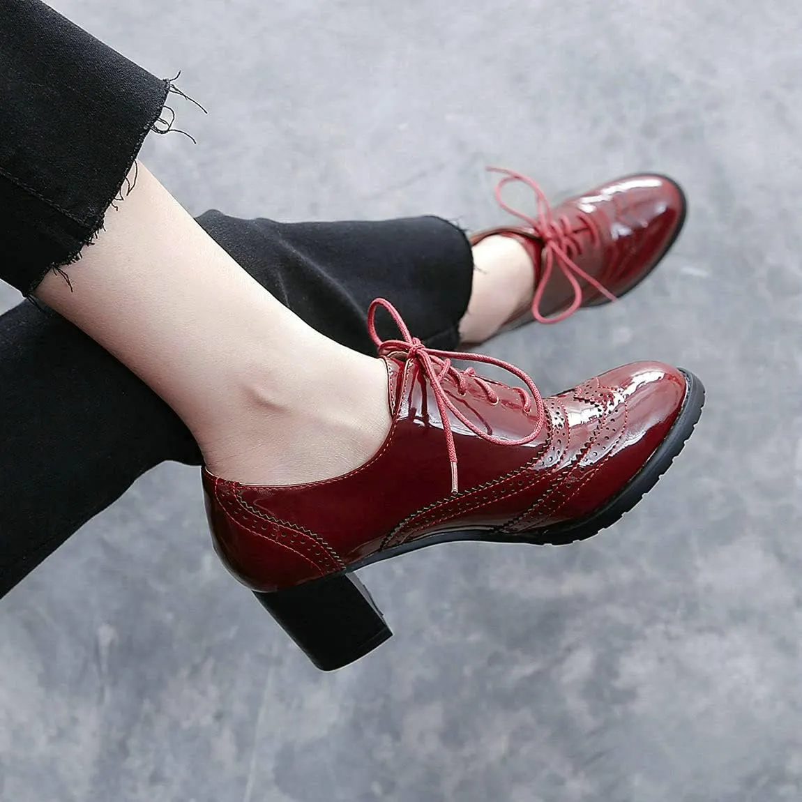 Trendenzy Womens Lace Up Wingtip Oxford Shoes Vintage Chunky Loafers Patent Block Heel Pump
