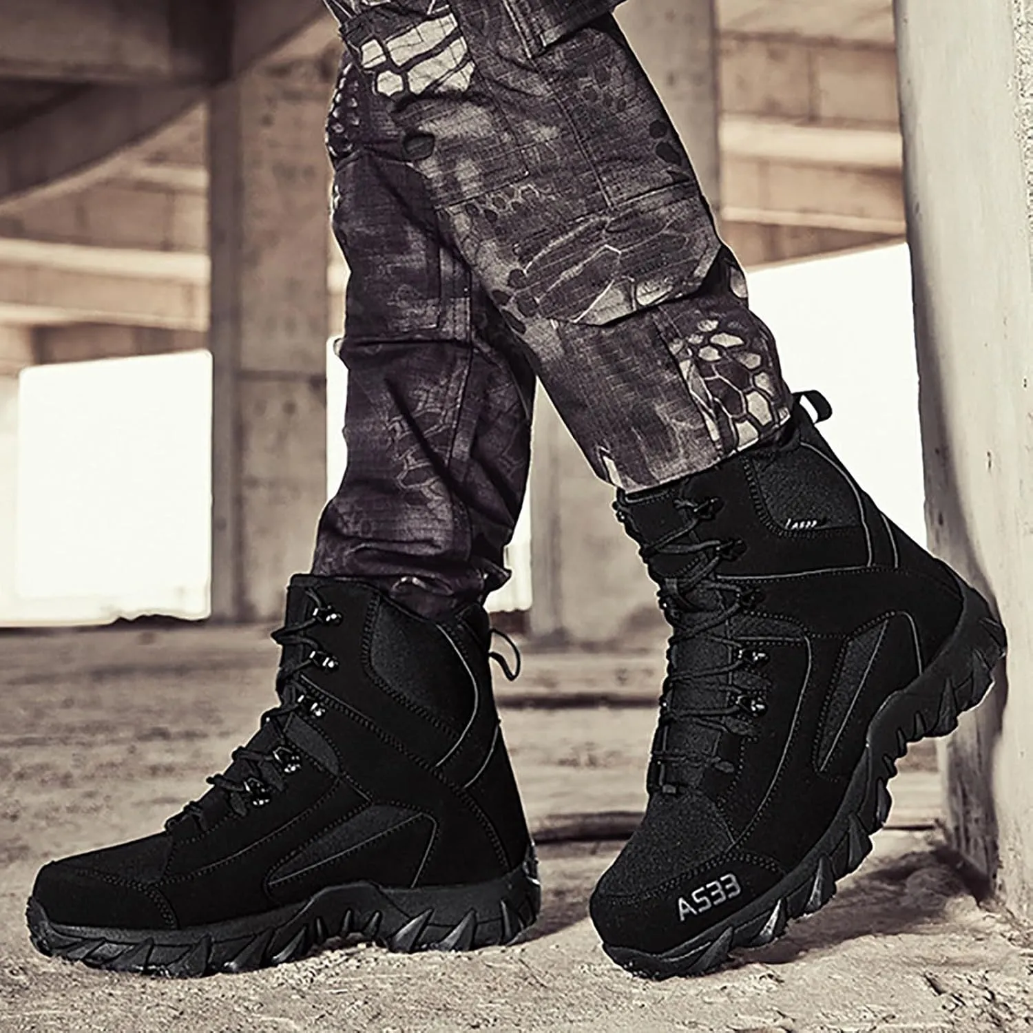 Winter Plush Cotton Boots for Men Large Size Couples Outdoor Training Boots Mid Top Durable Boots Non Slip