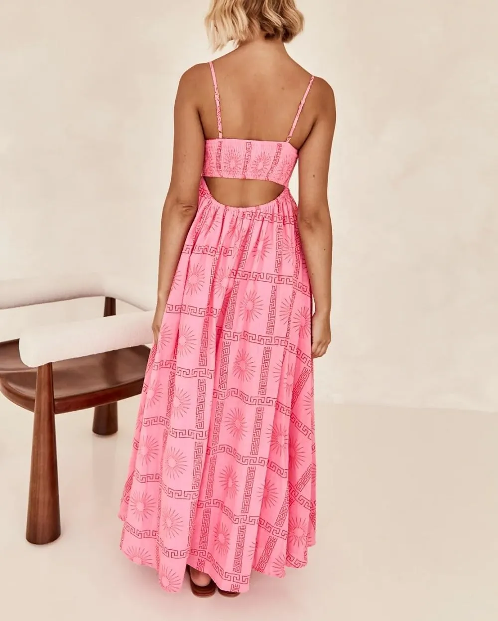Women Summer Graffiti Maxi Dress Backless Spaghetti Strap Flowy Long Dress Graphic Print Vacation Beach Sundress