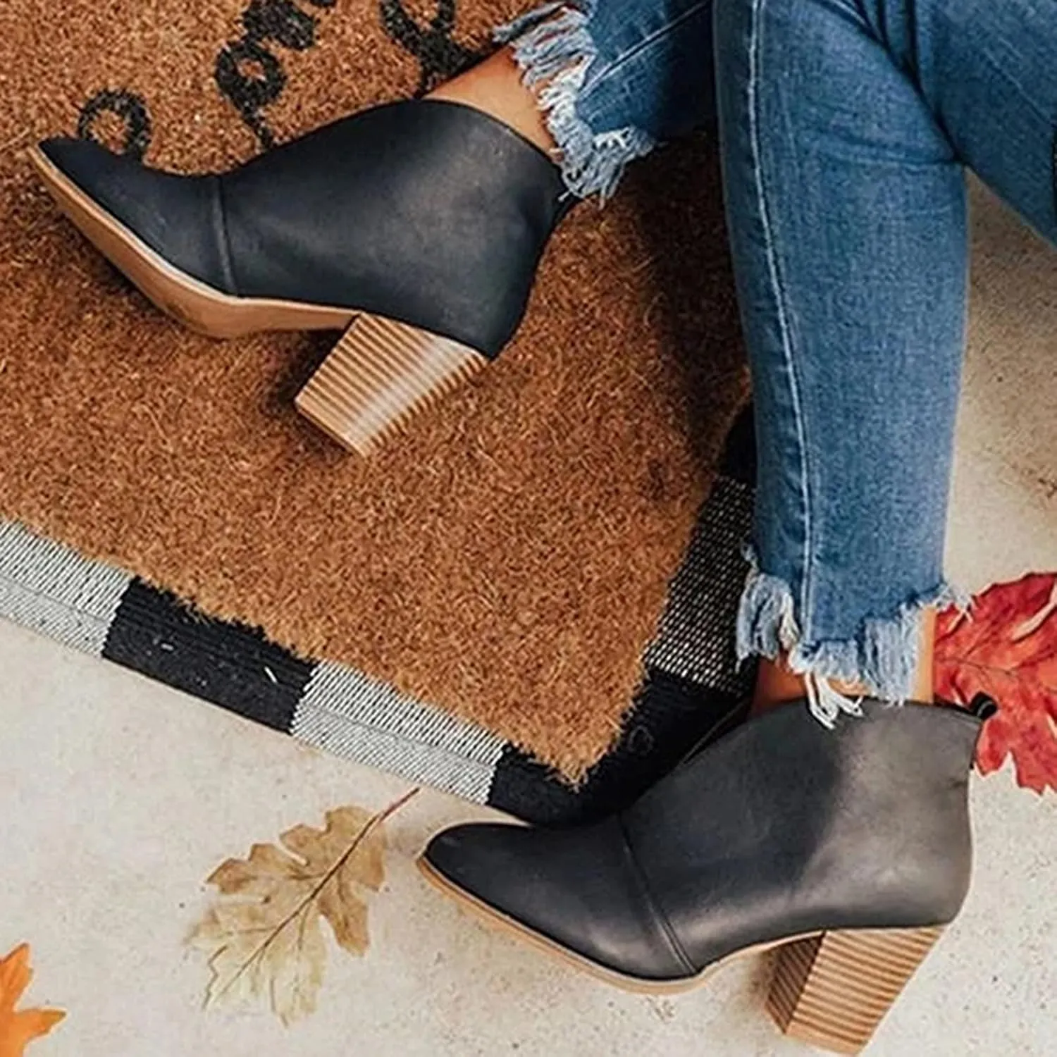 Womens Ankle Boots Wide Width,Vintage Front Deep V Cut Short Booties Casual Pull On Fall Boots Mid Chunky Heels Shoes