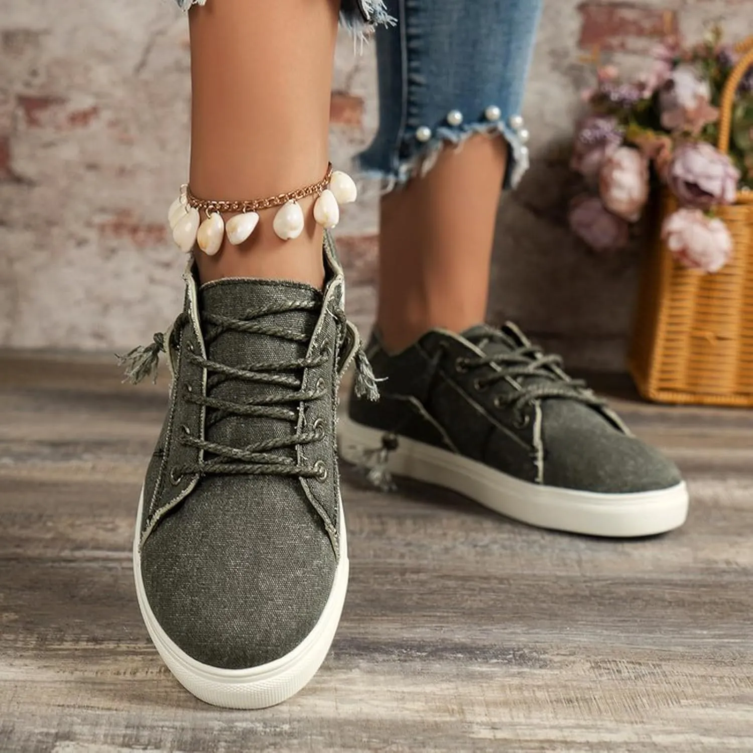Women's Fashion Casual Shoes Lace Up Retro Canvas Boat Shoe Outwear Comfortable Air Cushioned Walking Sneakers Tennis Skate Jogging Non Slip Orthopedic Ladies Footwear for Daily Wear