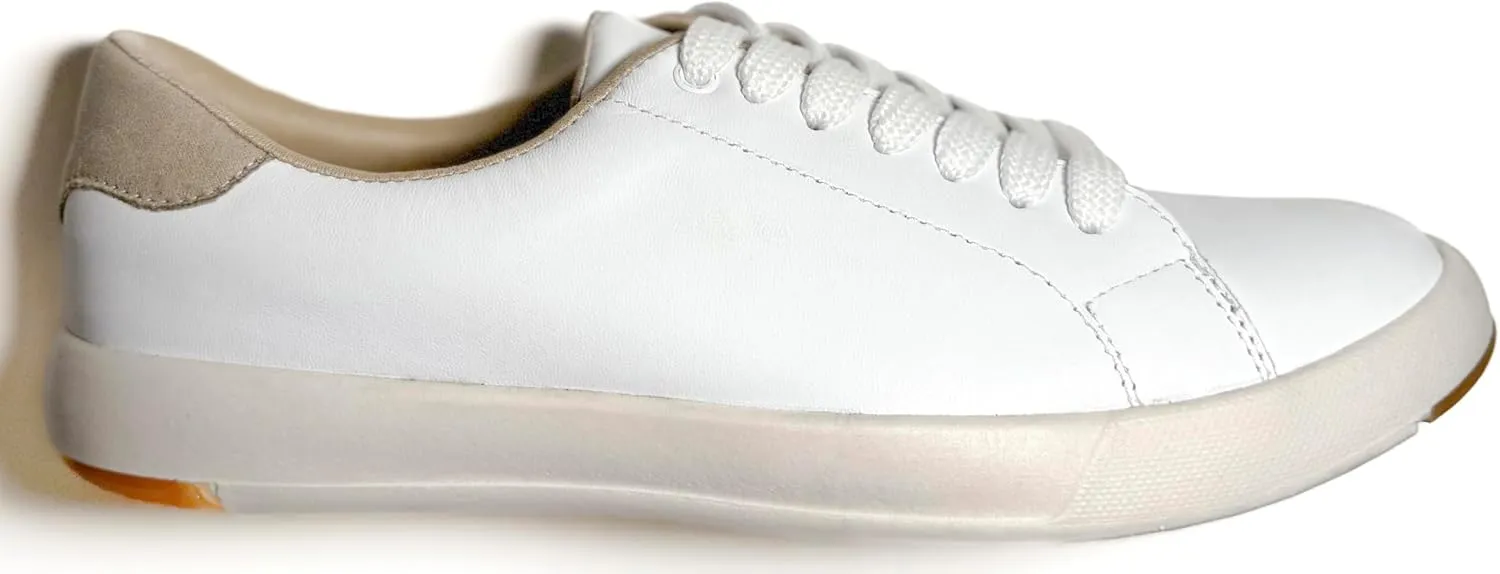 Women’s Fashion Sneakers - Light and Comfortable Leather Flat Sneakers for Everyday Use - Breathable Tennis Shoes with Soft Insoles