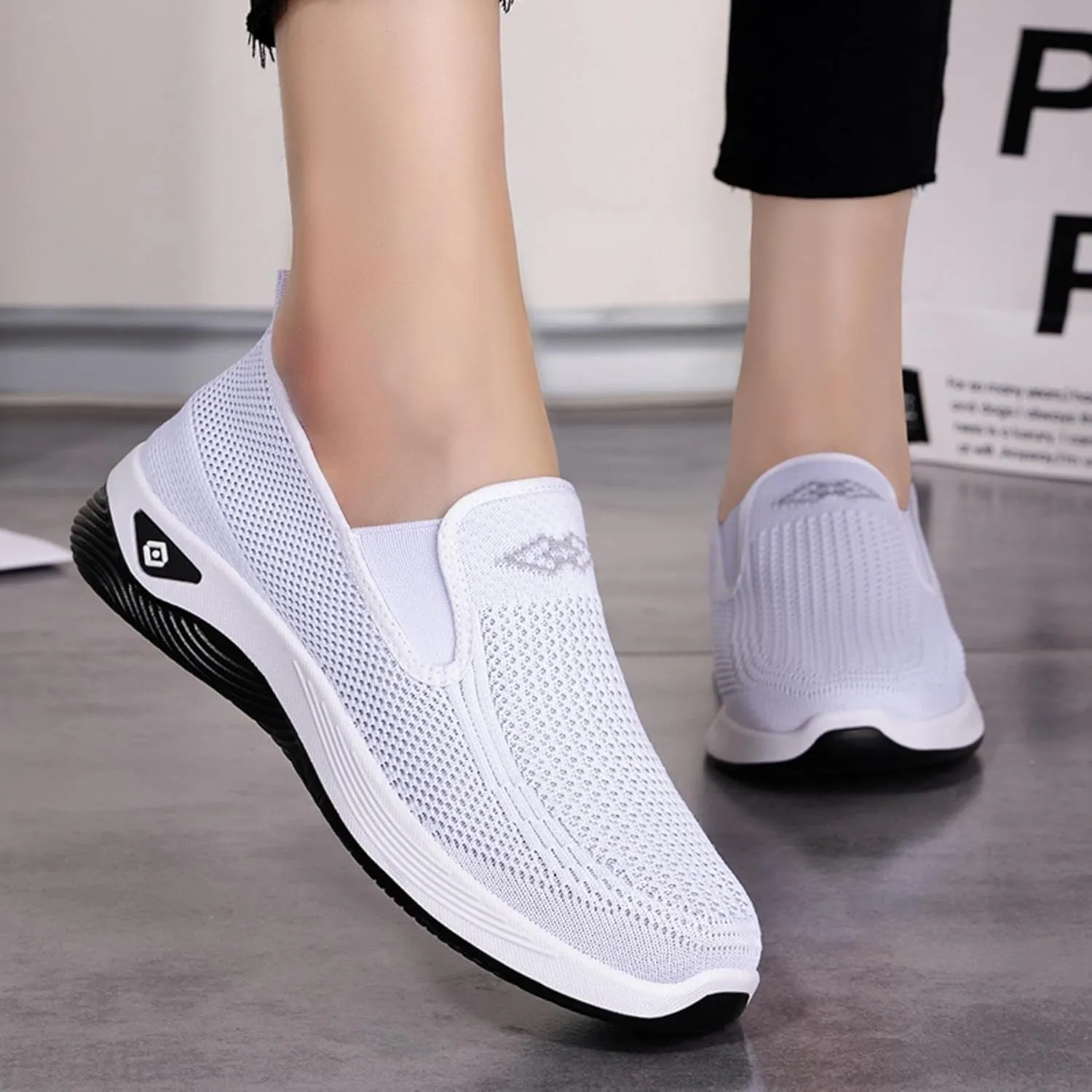 Women's Slip-On Breathable Mesh Sneakers – Lightweight Walking Shoes for Outdoor, Travel, Casual Wear – Comfortable Anti-Slip Loafers for Everyday, All-Day Use