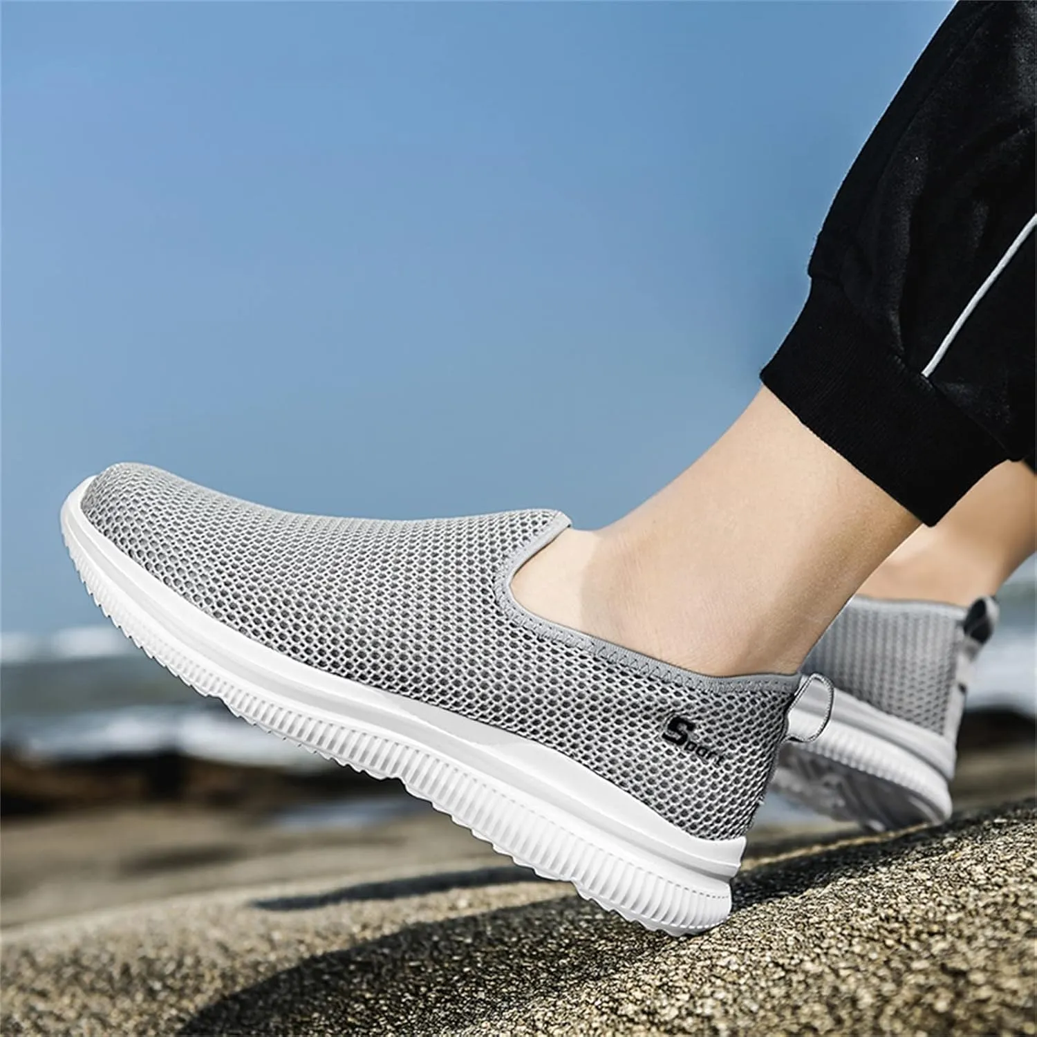 Women's Slip on Shoes Canvas Sneakers Loafers Non Slip Womens Tennis Shoes Lether Casual Black Shoes Fashion Sneakers Slip On Tennis Shoe Loafers Casual Slip On