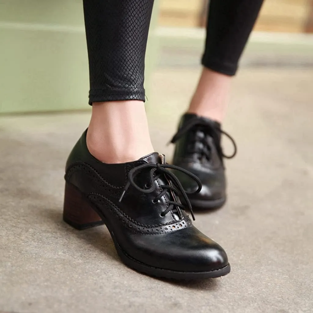Women's Vintage Lace Up Pump Oxfords Round Toe Two Tone Wingtip Block Low Heel Brogues Dress Shoes